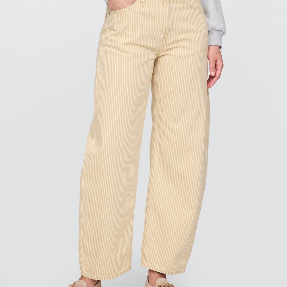 NWT High Rise Khaki Stripe Barrel Jeans